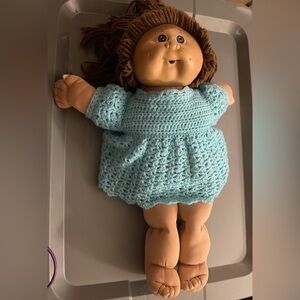 Vintage Cabbage Patch Doll 1985 Brown Eyes & Hair Coleco Blue Crochet Dress
